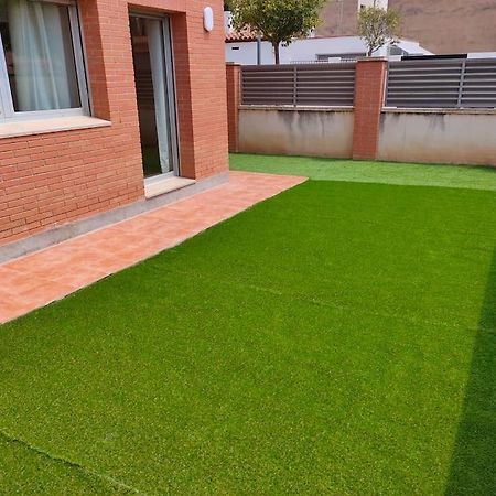 Chalet Amplio Con Jardin Y Zona Barbacoa. Reus Exterior foto